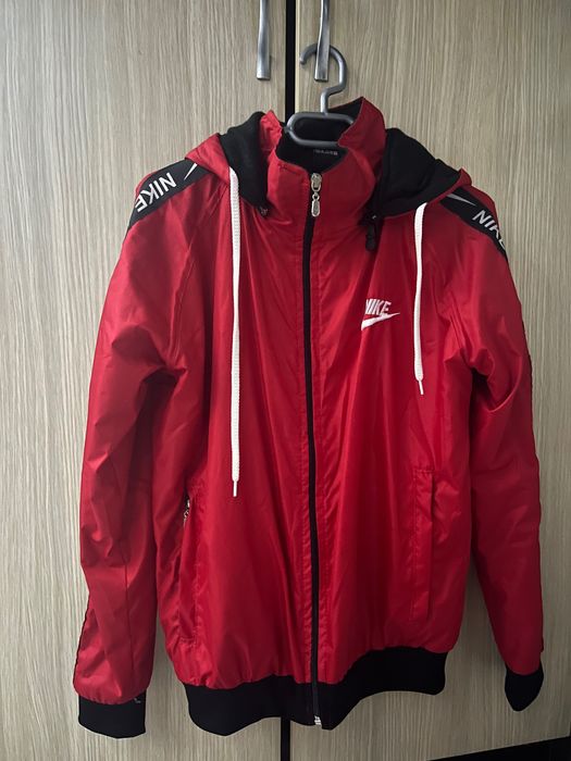 Nike дамско яке S