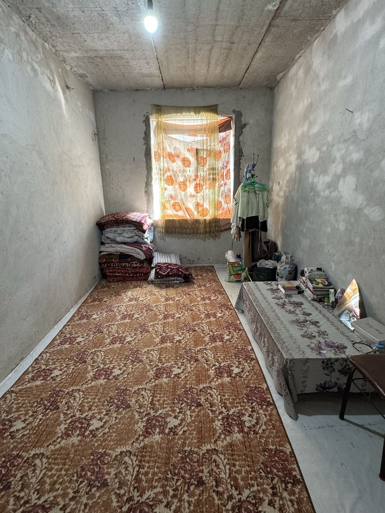 2 xonalik arzon uycha sotiladi