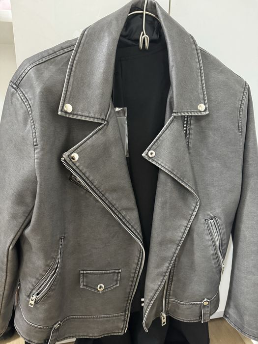 Продам женские вещи не дорого