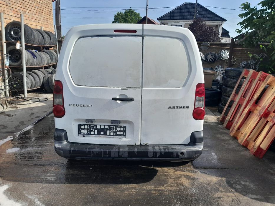 Stop stanga/dreapta Peugeot Partner an 2007-2013