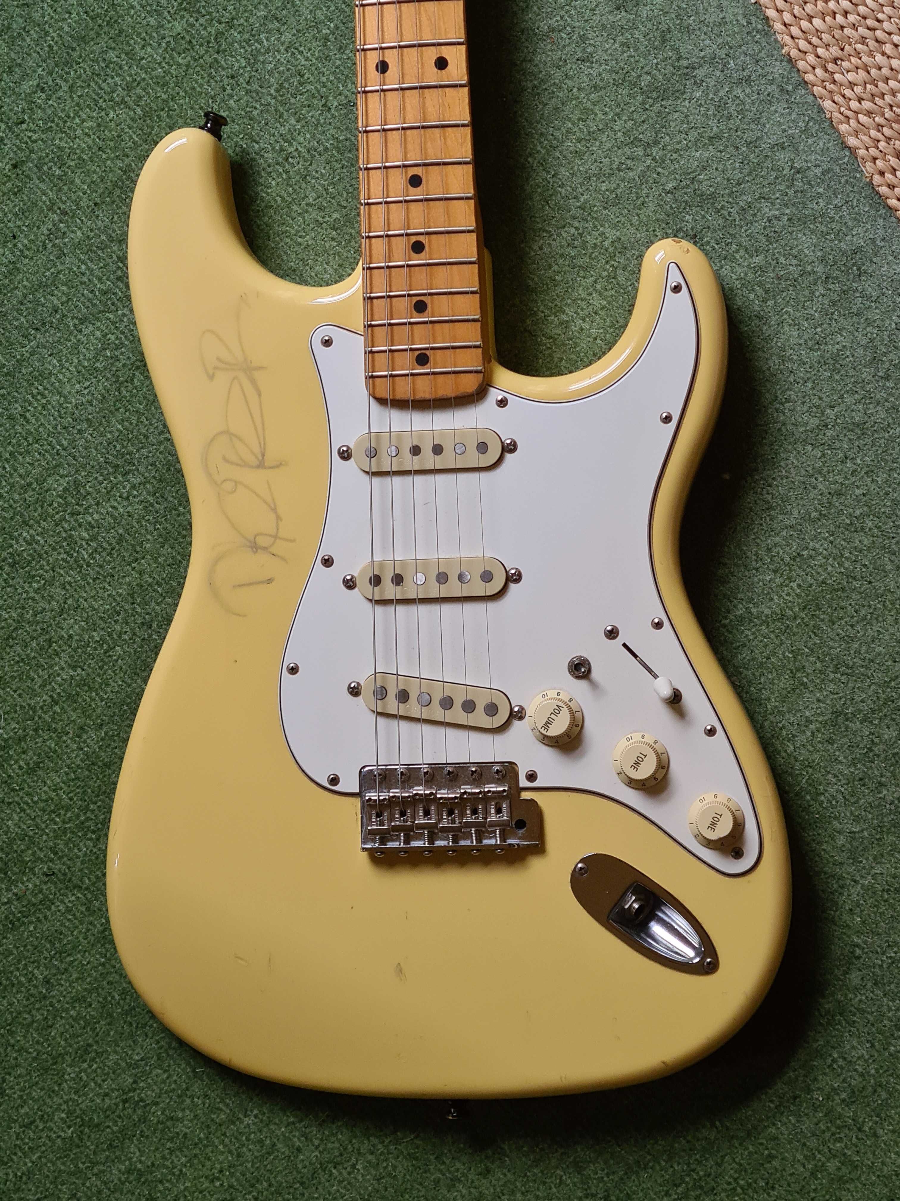 Chitara electrica Fender Stratocaster MIJ '90