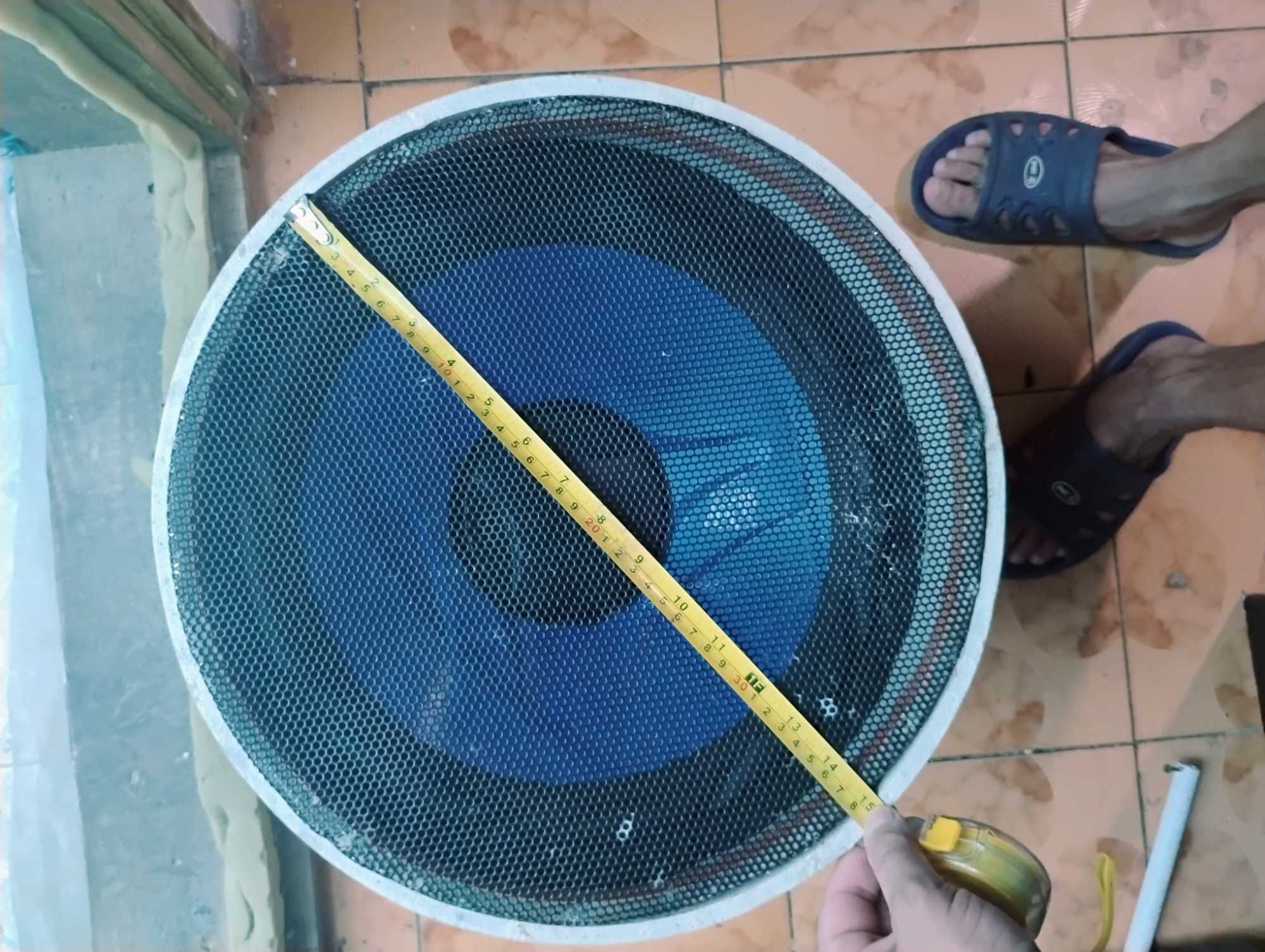 Boxe subwoofer auto lungime 50 cm înălțime 40cm difuzor 30cm 15 inch