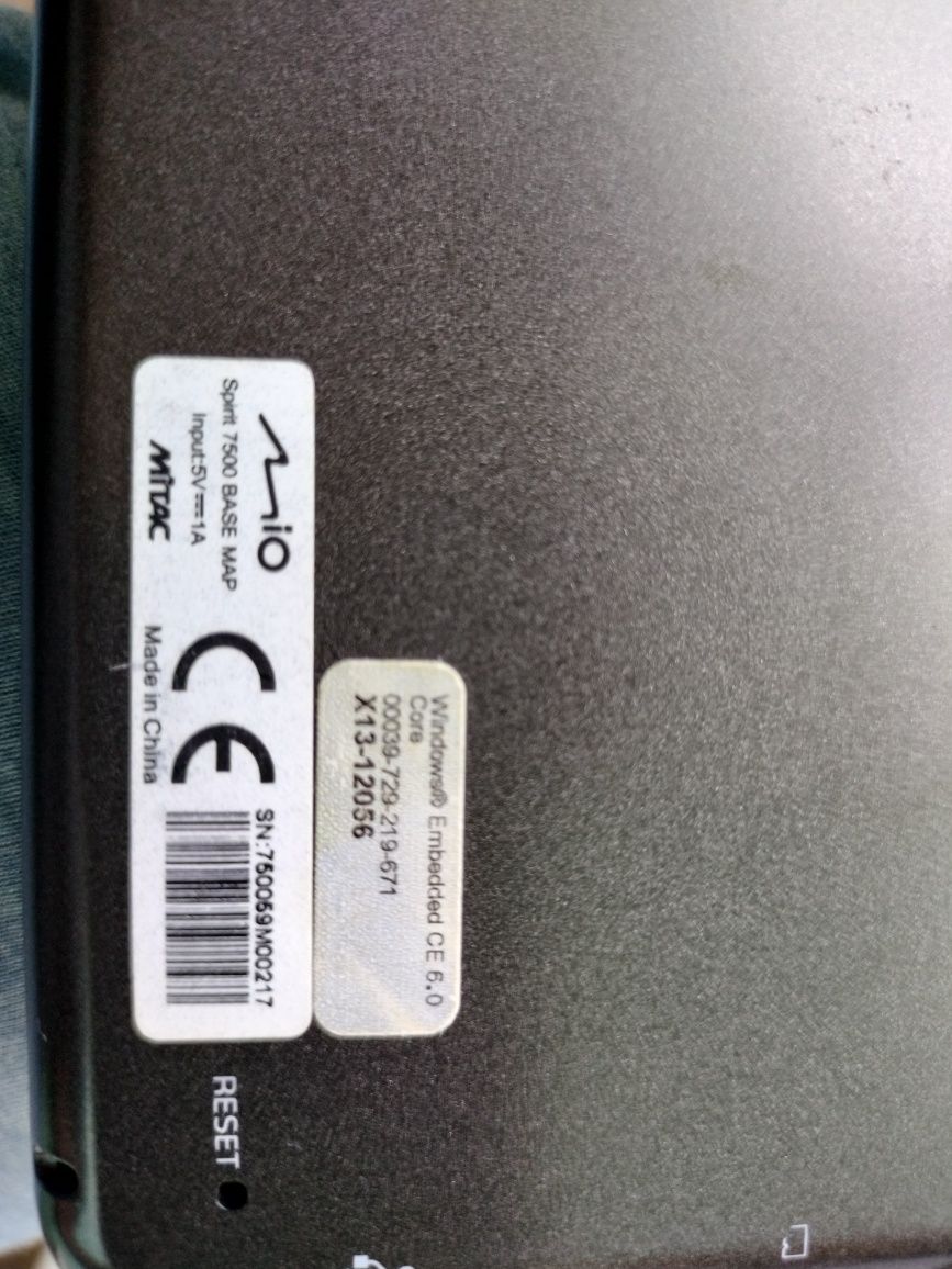 Mio spirit 7500 + adaptor+suport