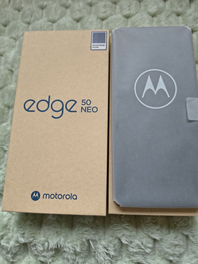 Motorola edge 50 neo като нов