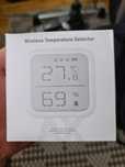 2x Senzor temperatura si umiditate wireless Hikvision AX PRO