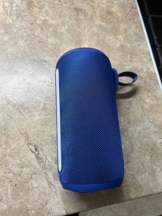 Blyutuz Kolonka sotiladi.Yengi