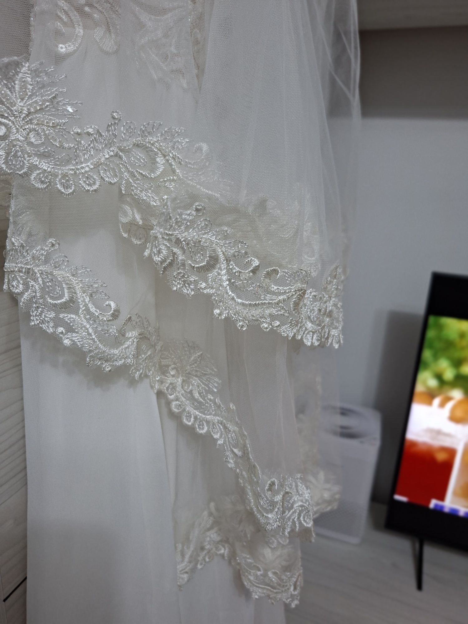 Rochie de mireasa+voal