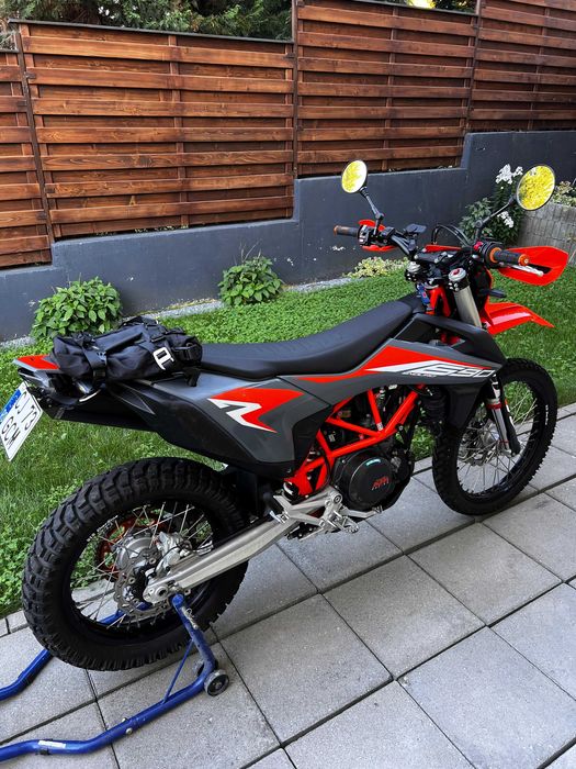 KTM 690 Enduro R foarte intretinut