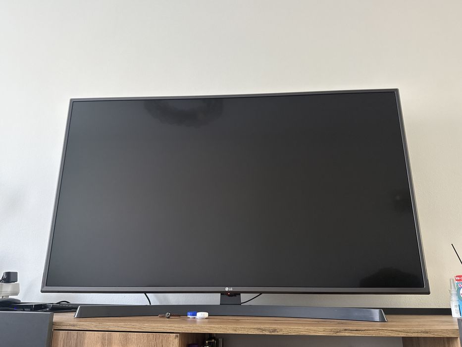 Продам телевизор LG LK6200 42дюйм бу