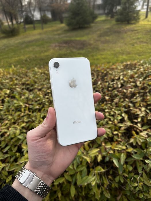 Телефон iPhone XR 64GB 77% Айфон 10Р 64ГБ 77%