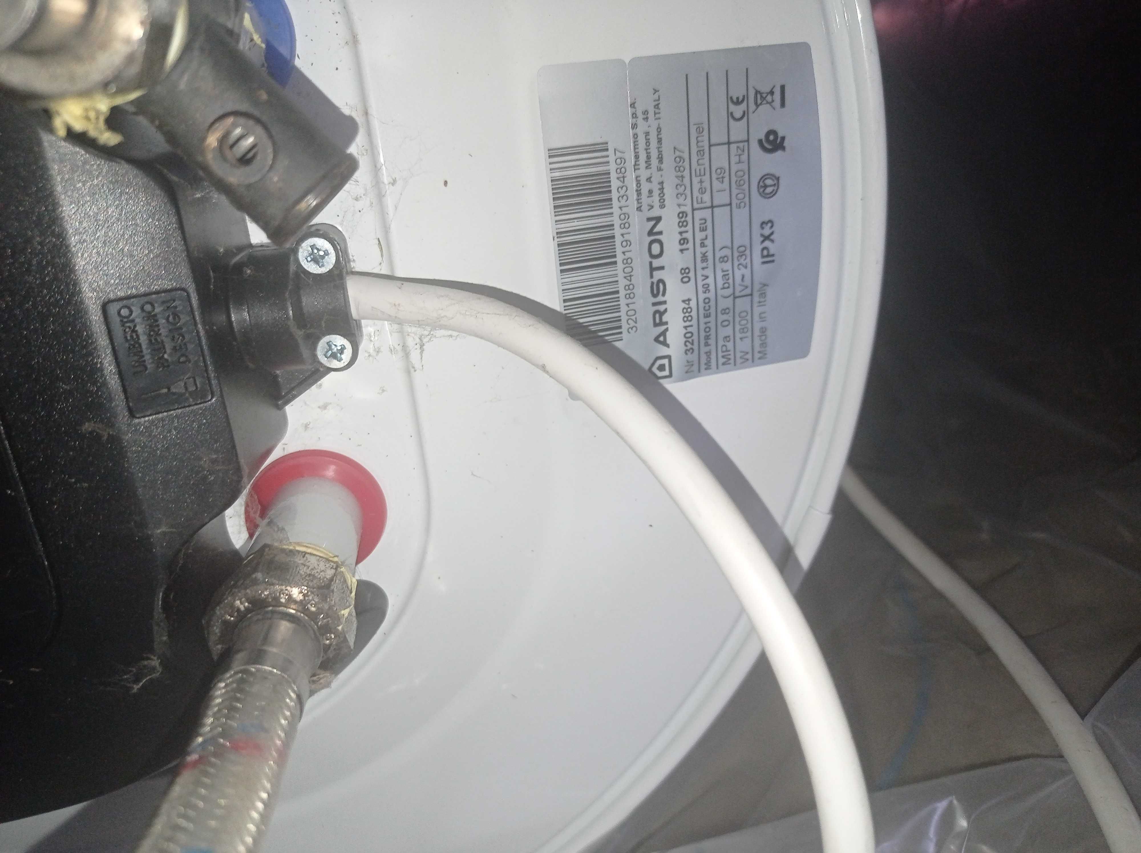Boiler electric ariston  pro1 eco 50v