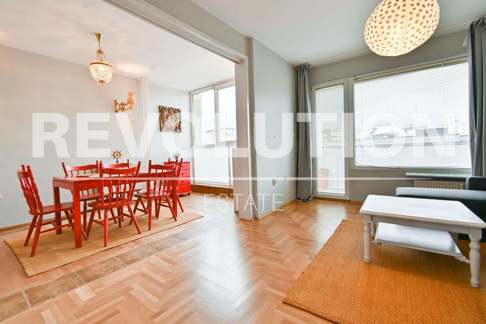 Дава се под наем Двустаен апартамент в София, Стрелбище - 84 кв.м за 640 € - Снимка #2