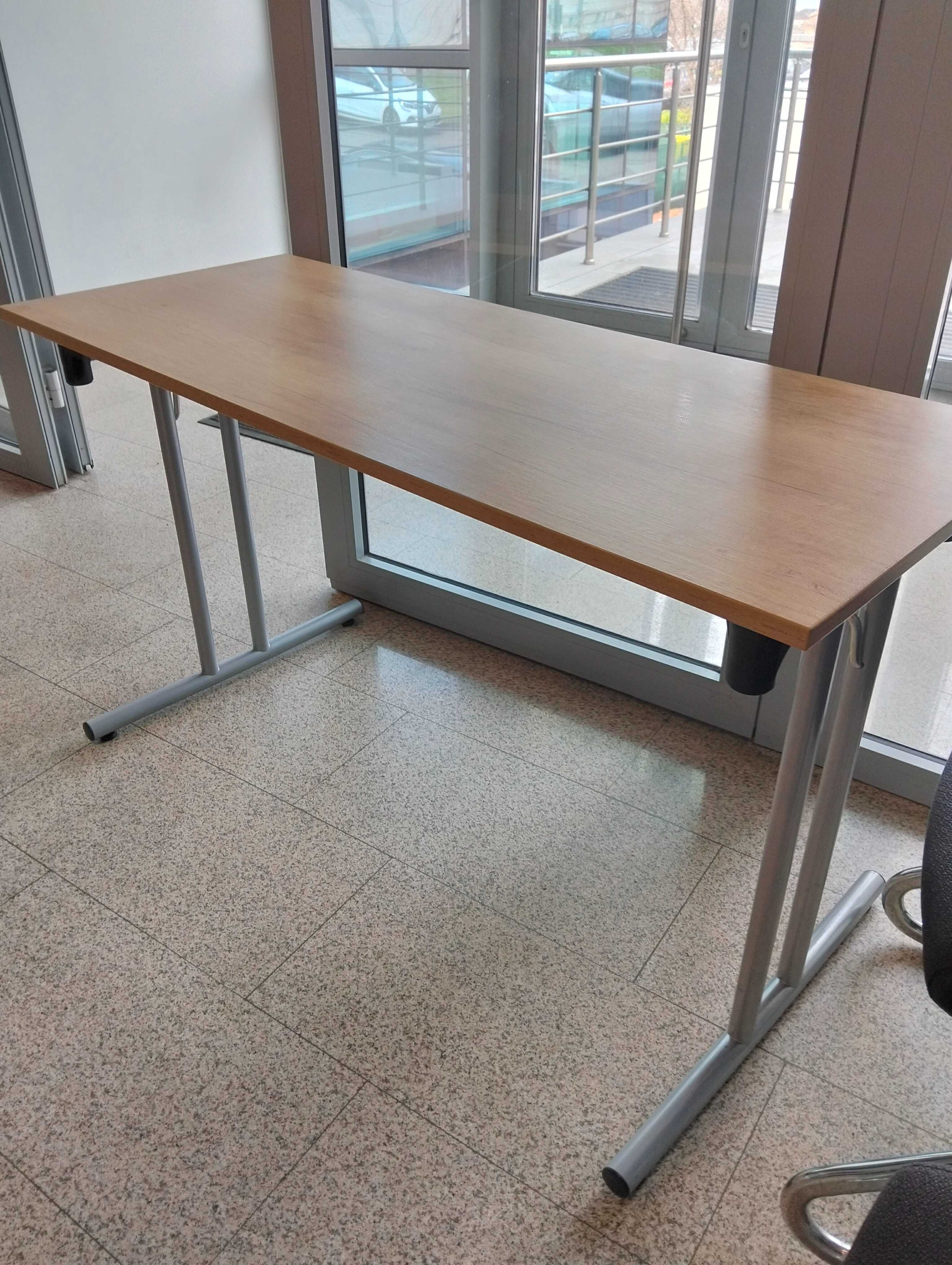 Mese pentru birou