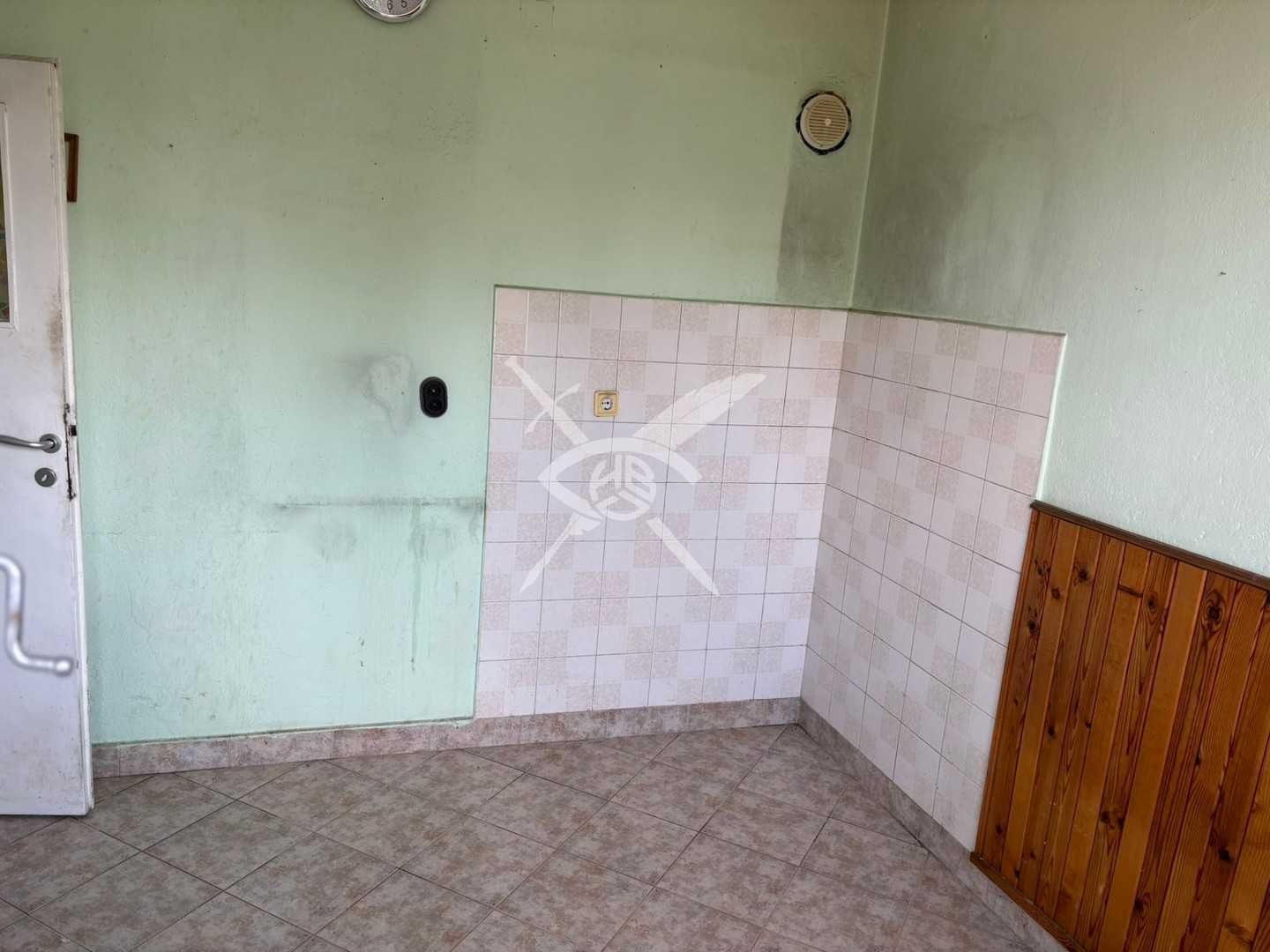 Двустаен апартамент в кв. Банишора № 86691