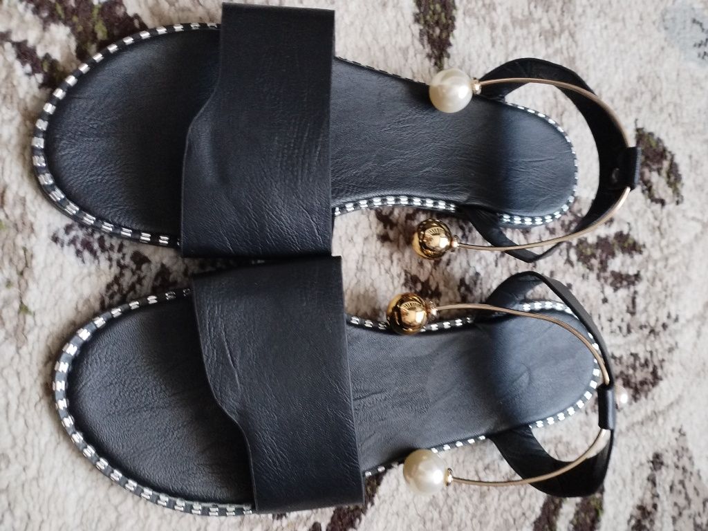 sandale culoare neagra