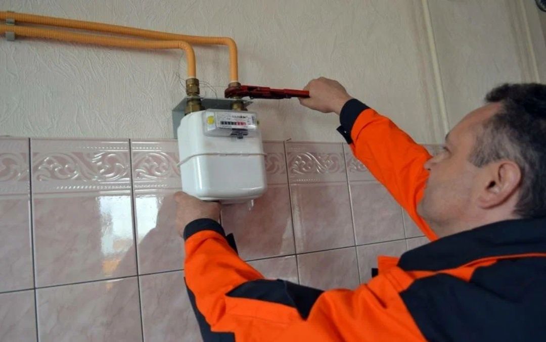 Сварщик. Сантехник Ташкент выезд в любой район. Газопровод. Врезка