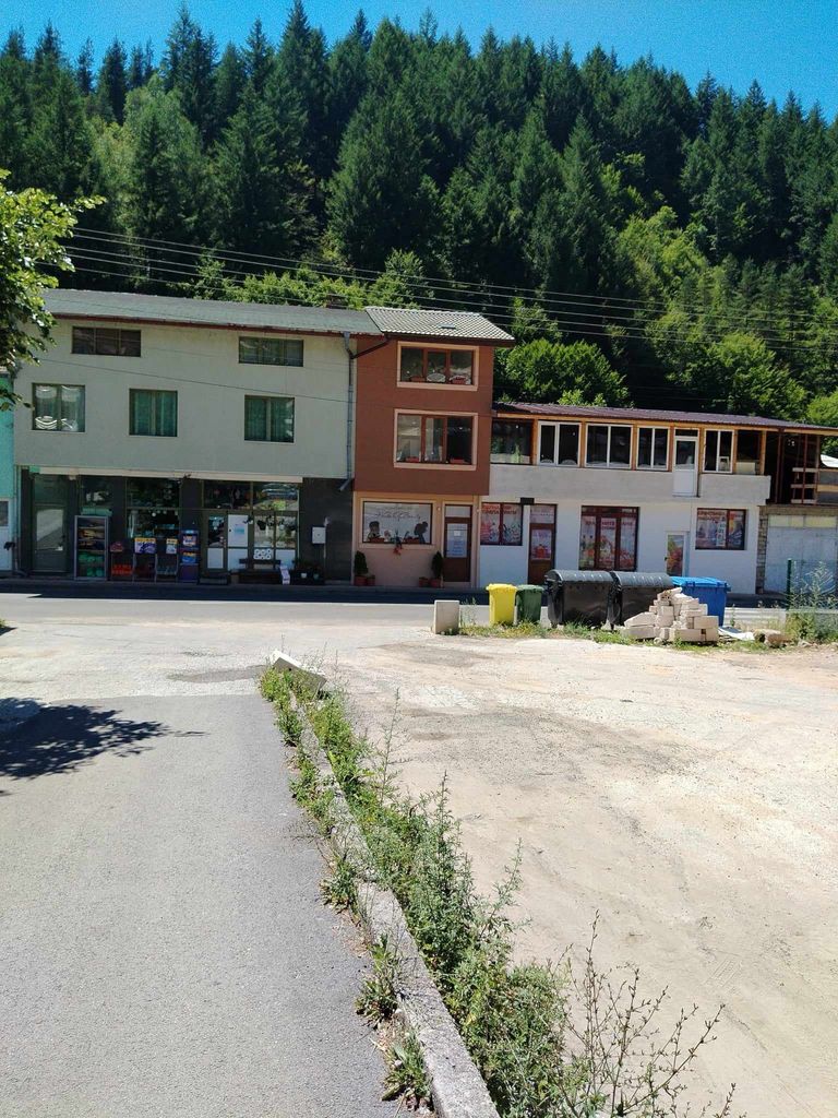 Продава се Промишлена сграда в Рудозем - 200 кв.м за 2 €/кв.м - Снимка #5