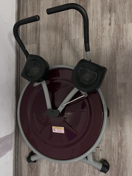 Aparat fitness Ab Circle Pro pentru talie, solduri, abdomen, picioare