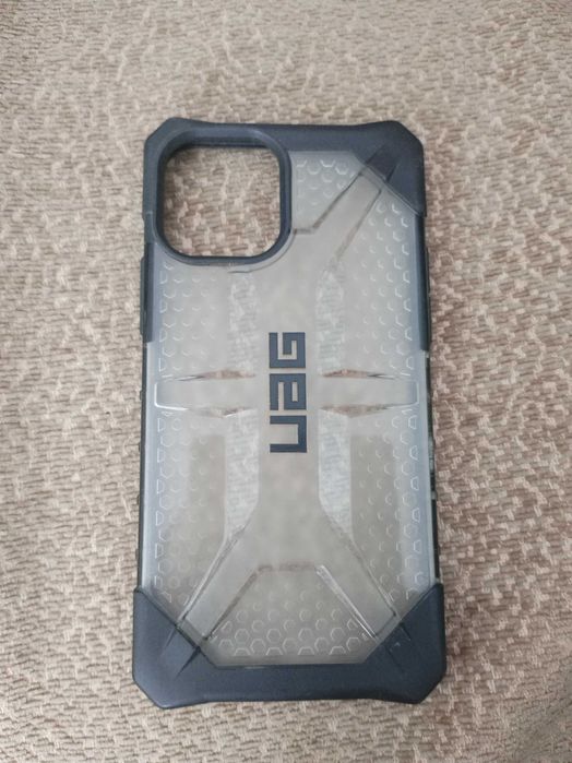 Продам чехлы на айфон