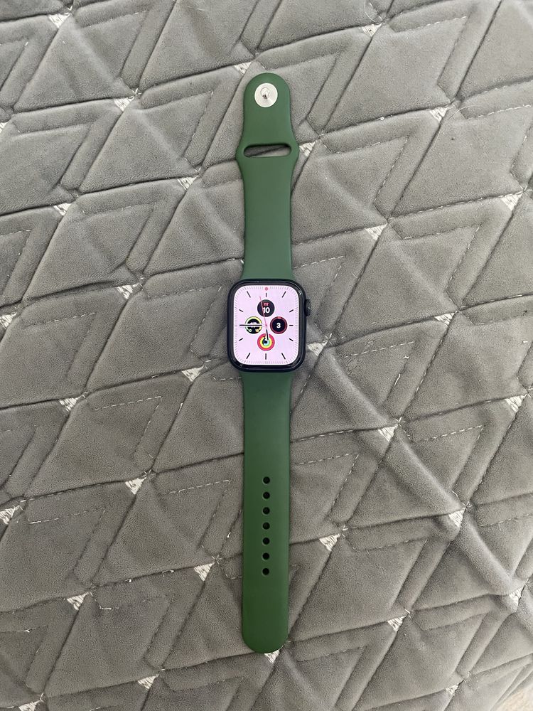 Продам Apple watch 7 series 41 mm