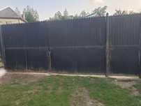 Vand 4 porți negre