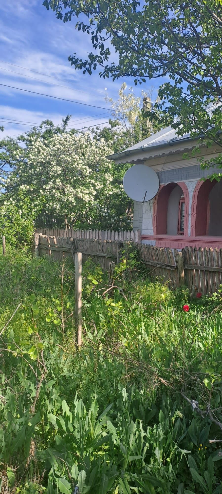 Casa de vanzare  cu teren sat Lanuri