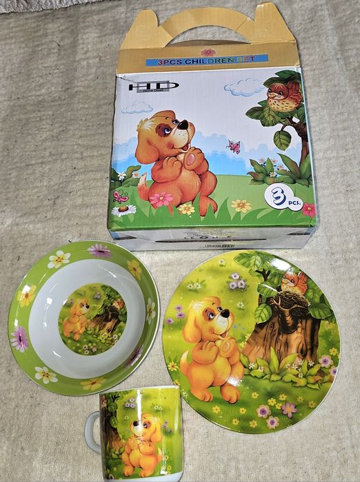 Детски порцеланови сервизи, чаши и меки играчки