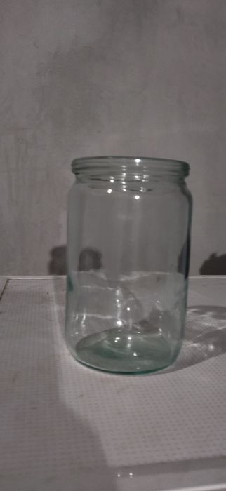 бонка сотилади. ,0,5 .0,72l , 1 -2-3 litr ,нарх тўғри кеса те