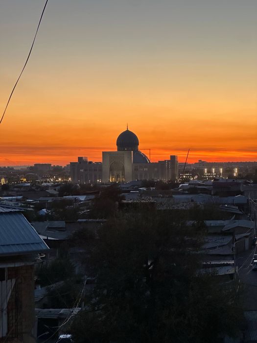 Себзор 2 хонали квартира, Срочно сотилади