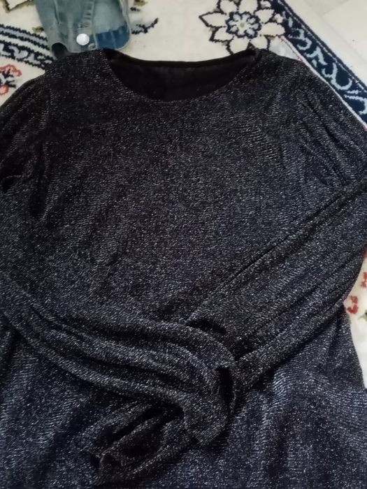 Продам разную женскую одежду