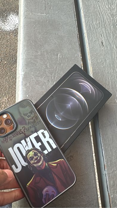 продаю 12 про 128 гб