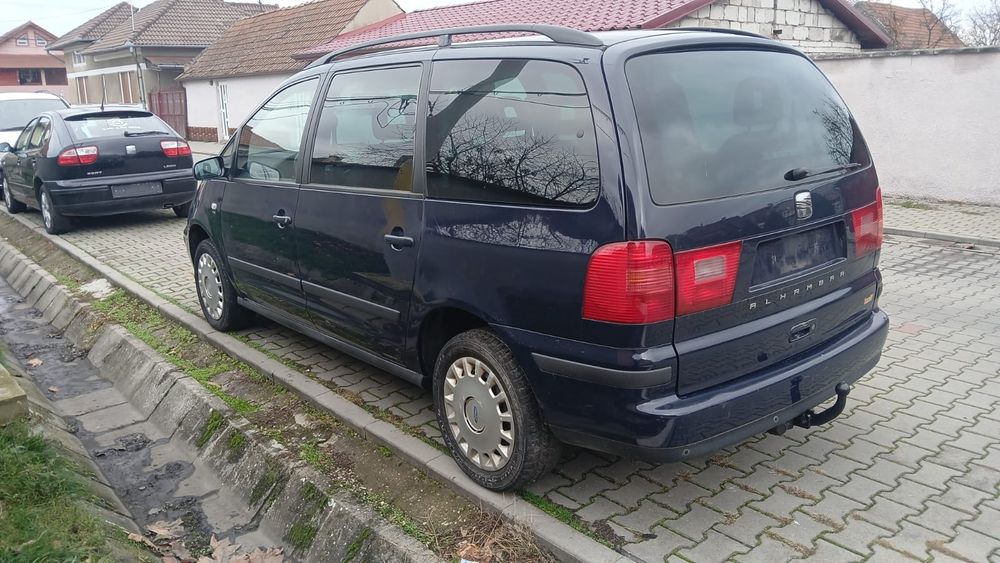 Seat Alhambra 1.9 euro 4