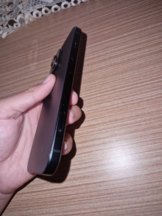 Iphone 15 impecabil!