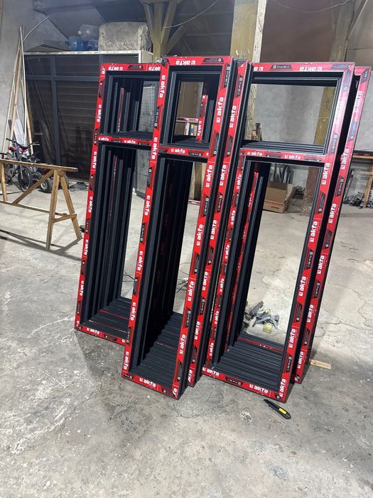 Akfa eshik va romlar har xillari bor