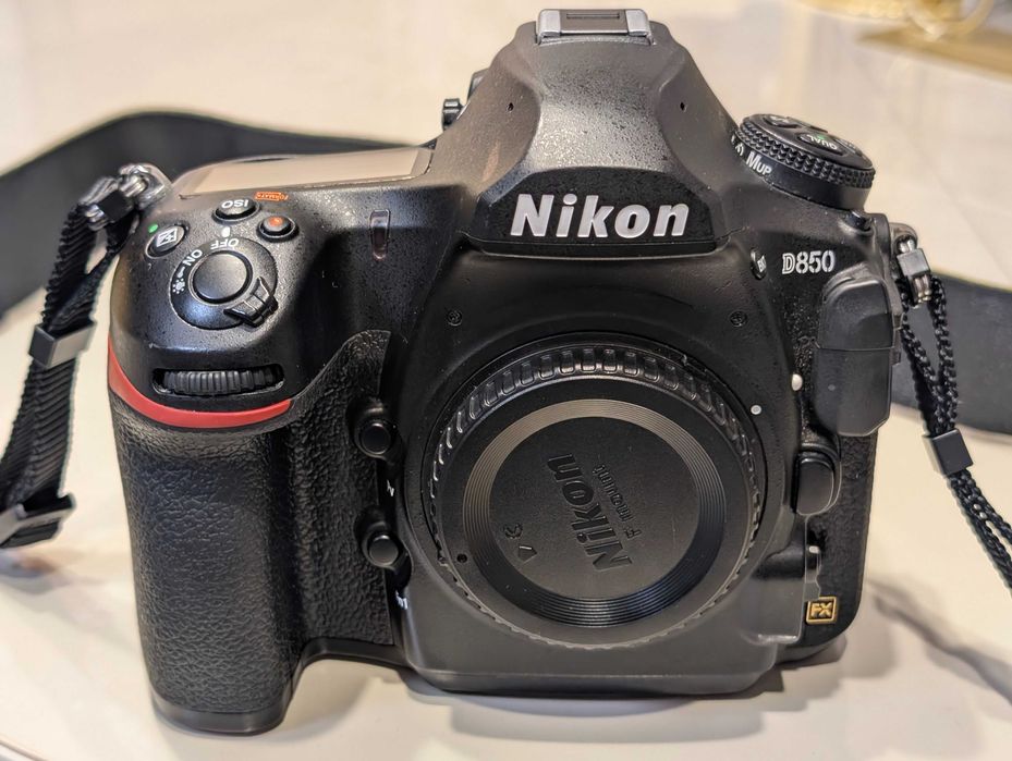 Nikon D850 – много добро състояние, 50K кадъра
