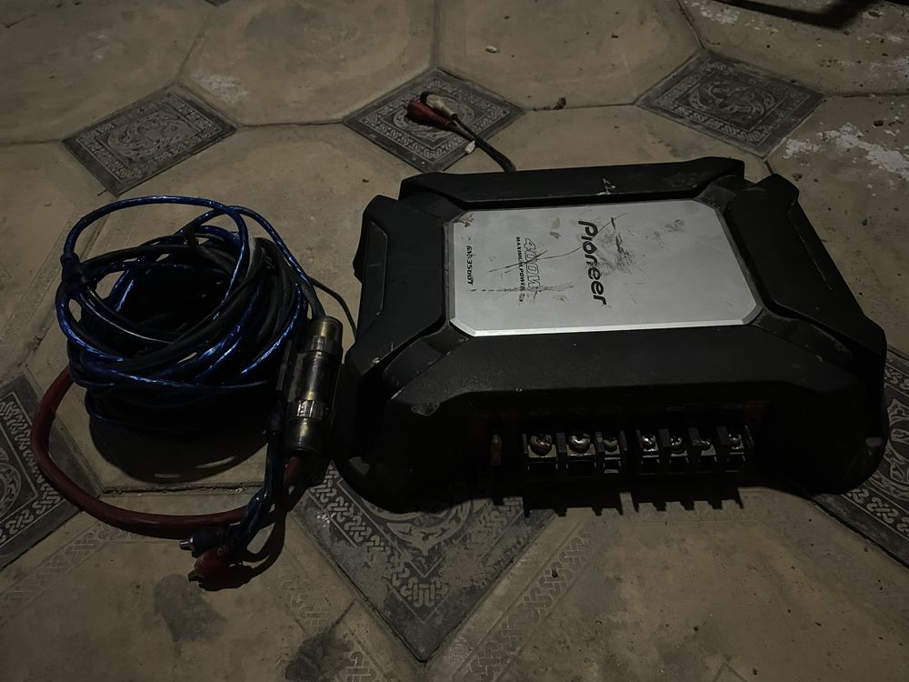 Pioneer usiliter sotiladi