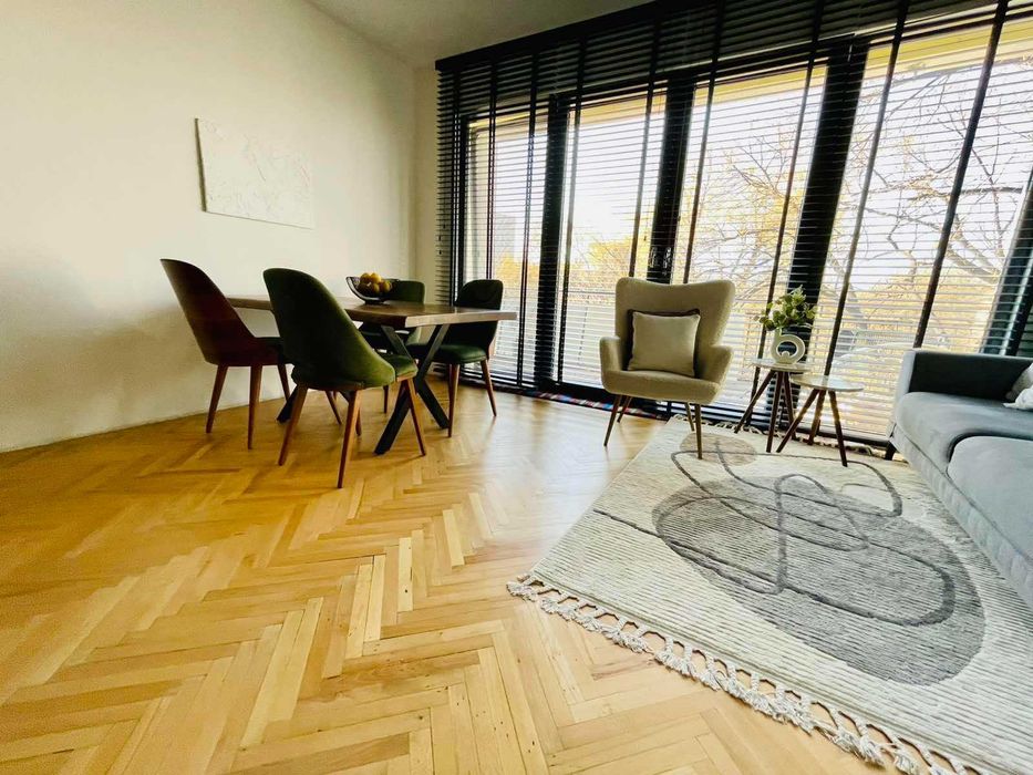 Продава се Тристаен апартамент в Пловдив, Кючук Париж - 60 кв.м за 2000 €/кв.м - Снимка #11