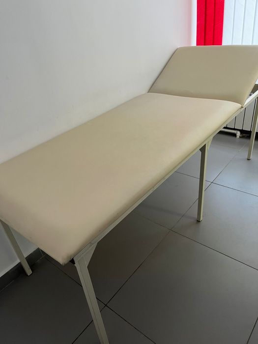 Медицинская/ косметологическая кушетка