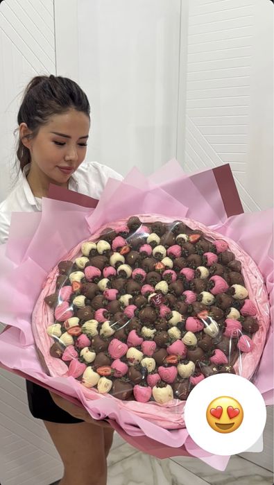Букет из клубники в шоколаде