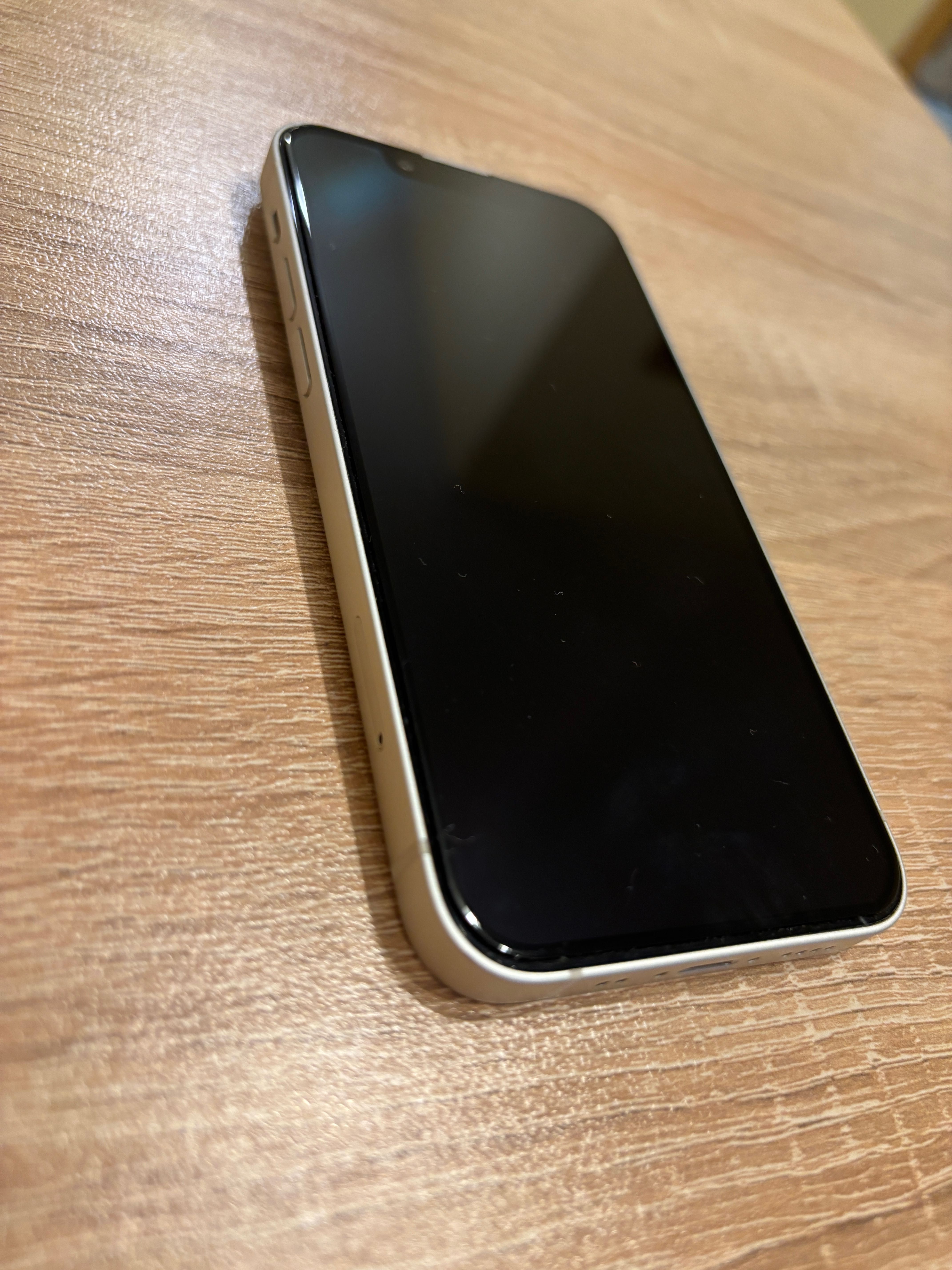 Apple iPhone 13 Mini Смартфон 128GB памет Бял Starlight (Отключен)