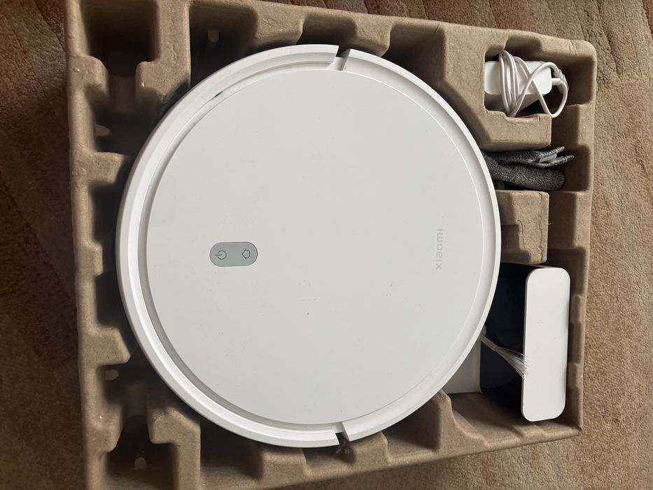 Aspirator robot xiaomi e10