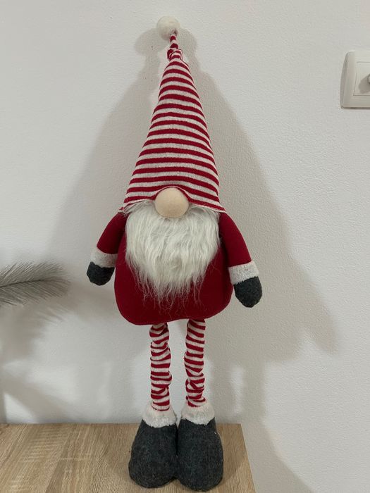 Vând figurine de Crăciun