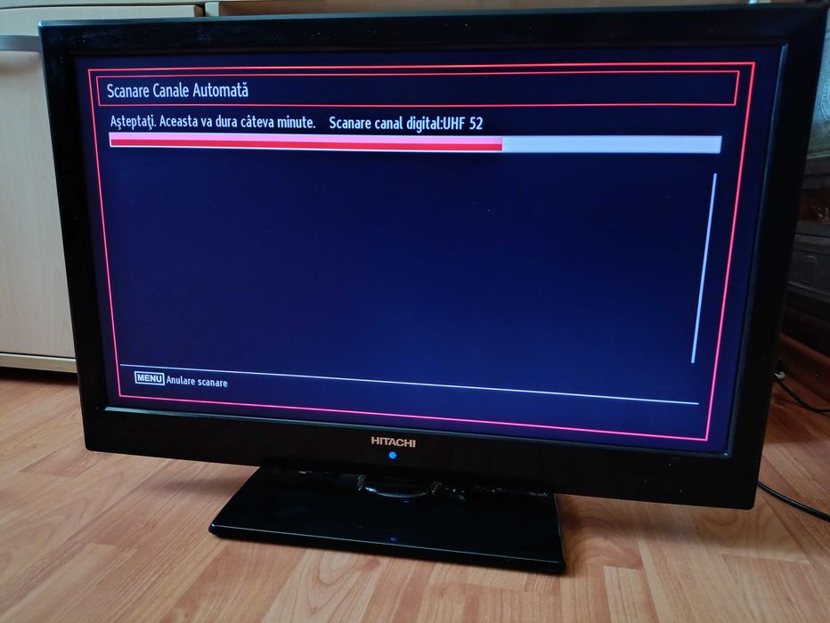 Televizor Hitachi full HD.