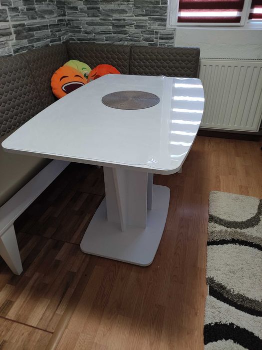 Masa bucătărie alba