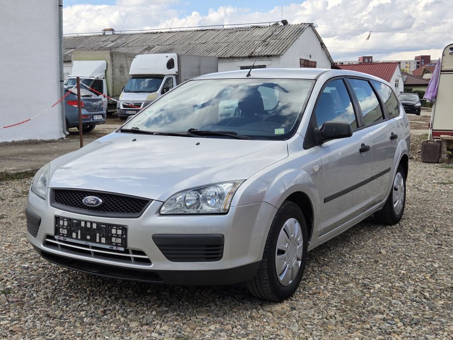 Ford Focus 1.6 benzina