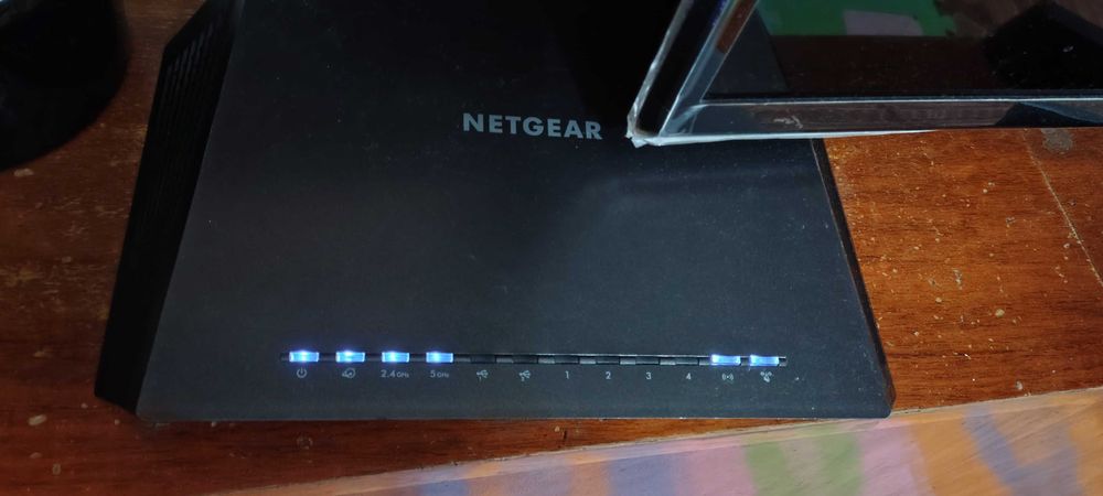 Рутер NEATGEAR R7000