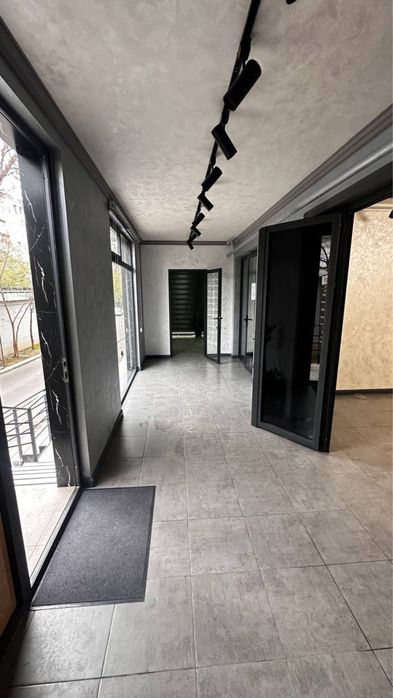 Продаю свой офис на Саид барака