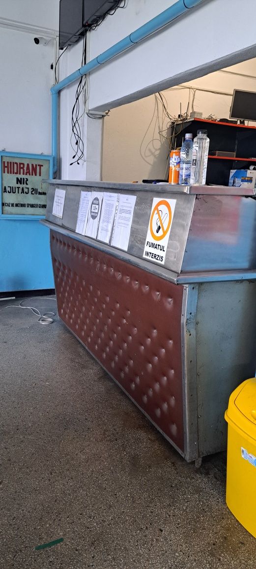 Bar inox pentru băuturi alcoolice și nealcoolice