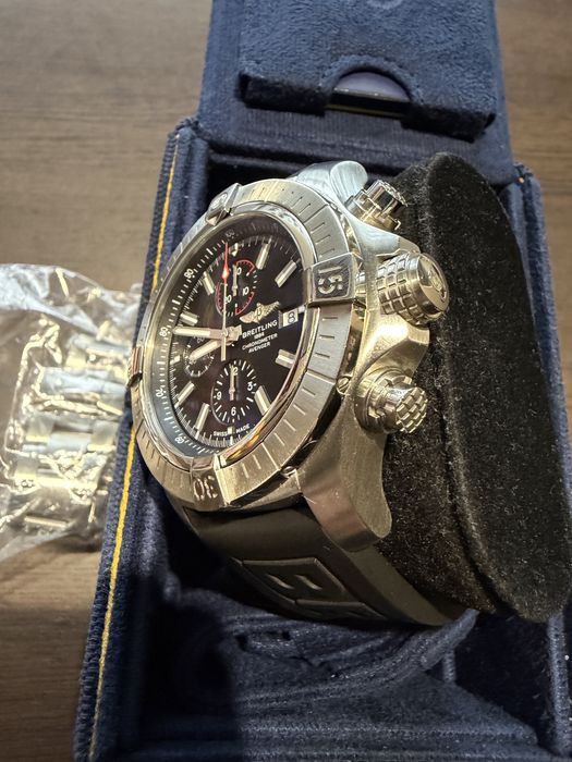 Breitling Super Avenger Chronograph 48