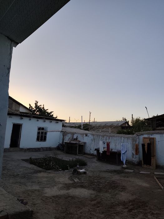 Uy sotladi sroshniga